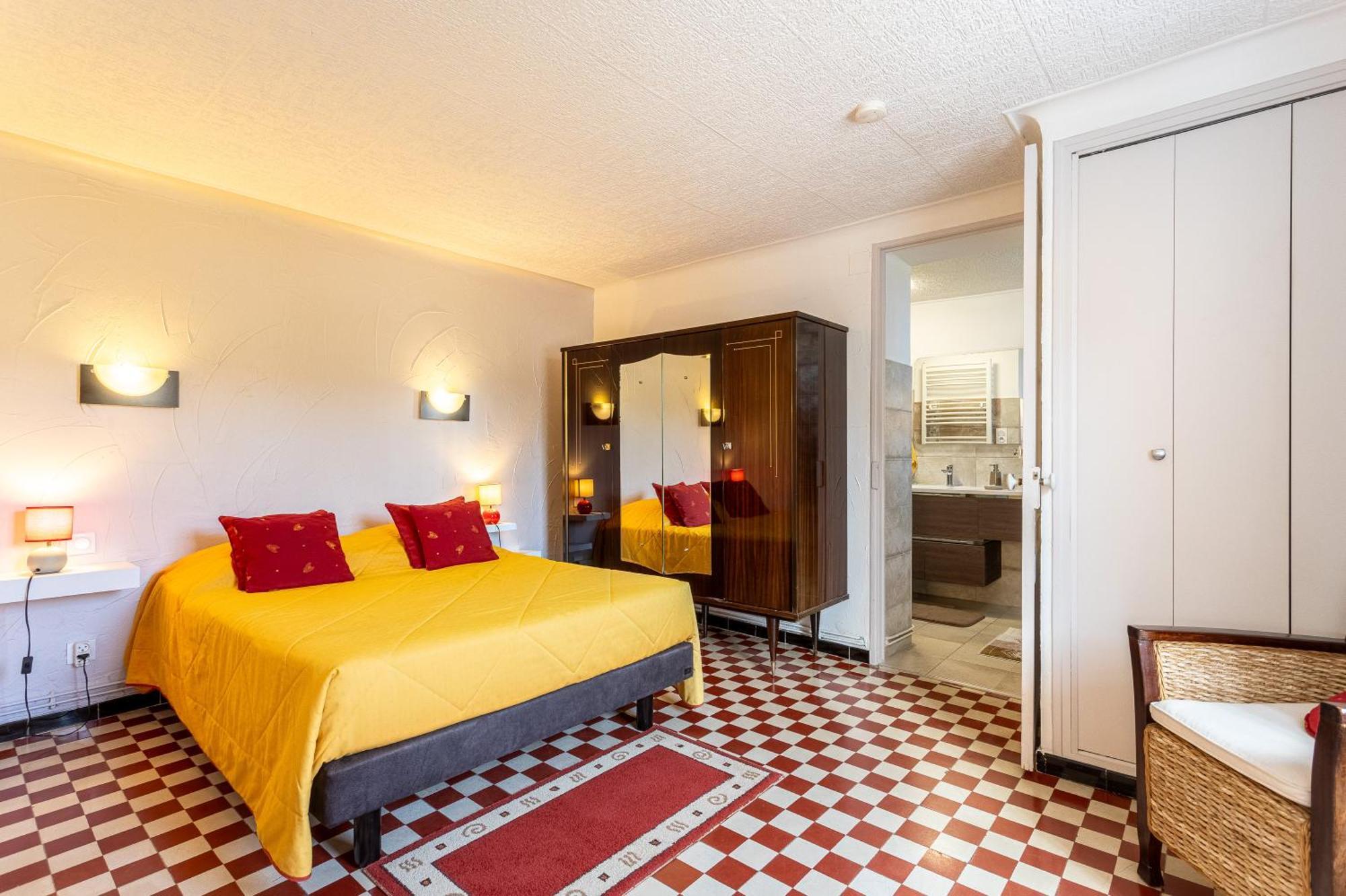 Apartment Clos Victor Spacieux 2 Pieces *
